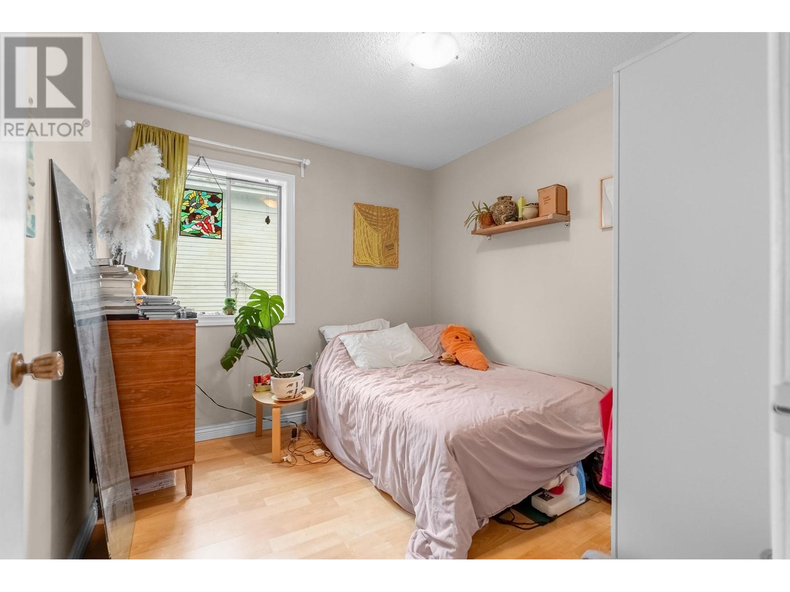 610 Salsbury Drive Property Photo 13