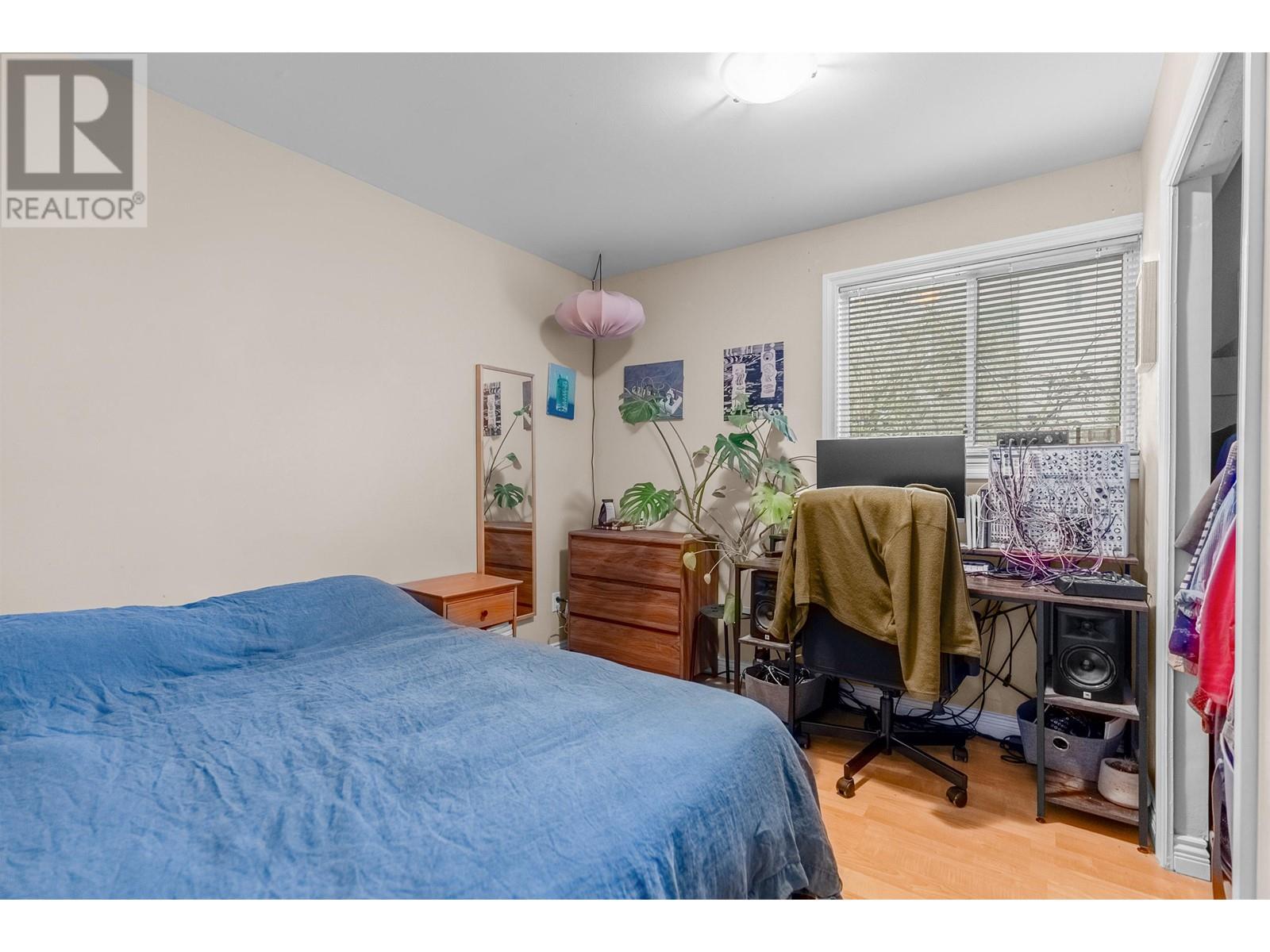 610 Salsbury Drive Property Photo 15