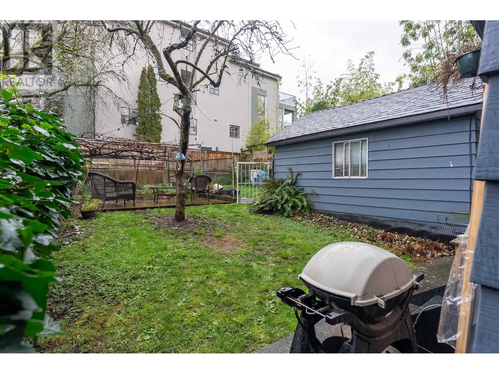 610 Salsbury Drive Property Photo 24