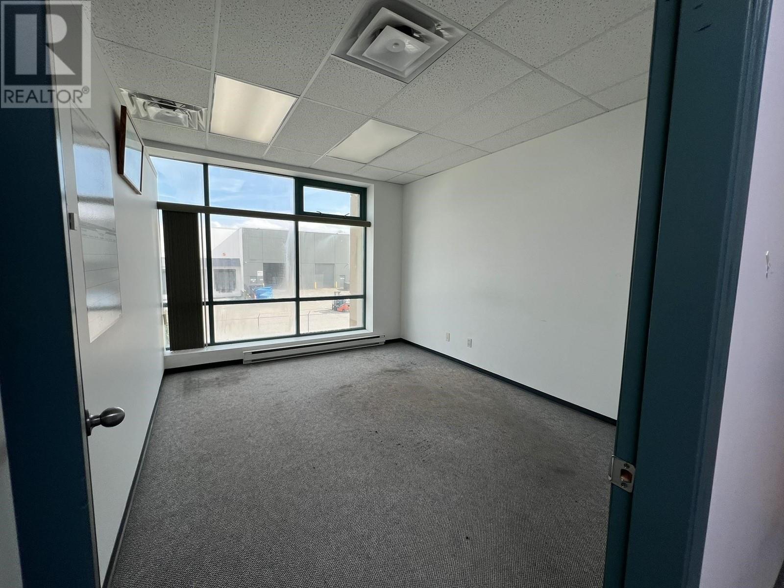 3148 & 3153 20800 Westminster Highway Property Photo 11