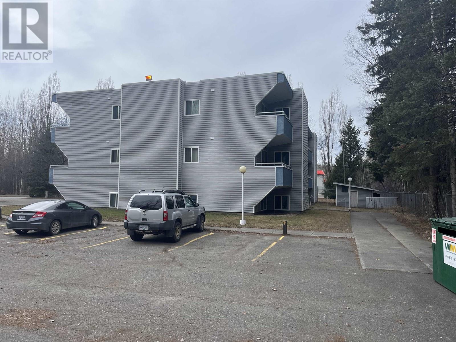 3030 Mcgill Crescent Property Photo 3