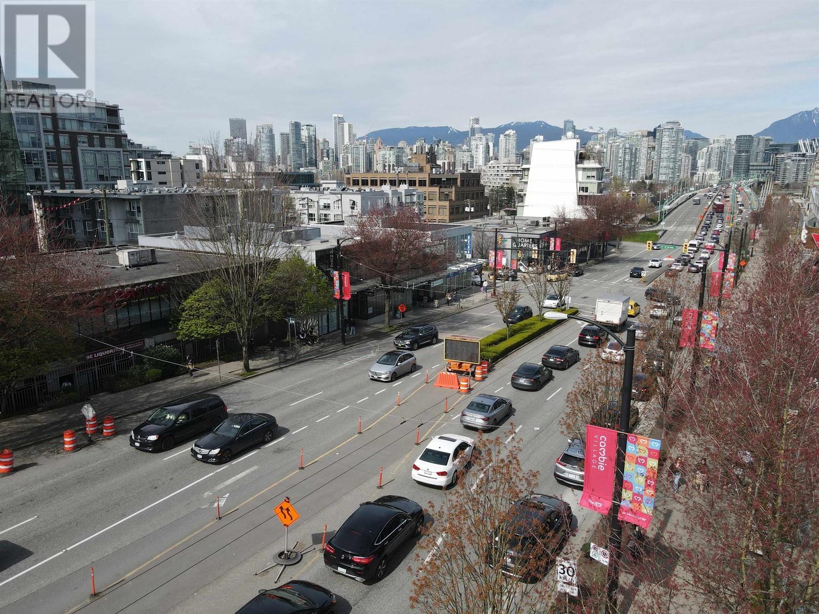 2325 Cambie Street Property Photo 6