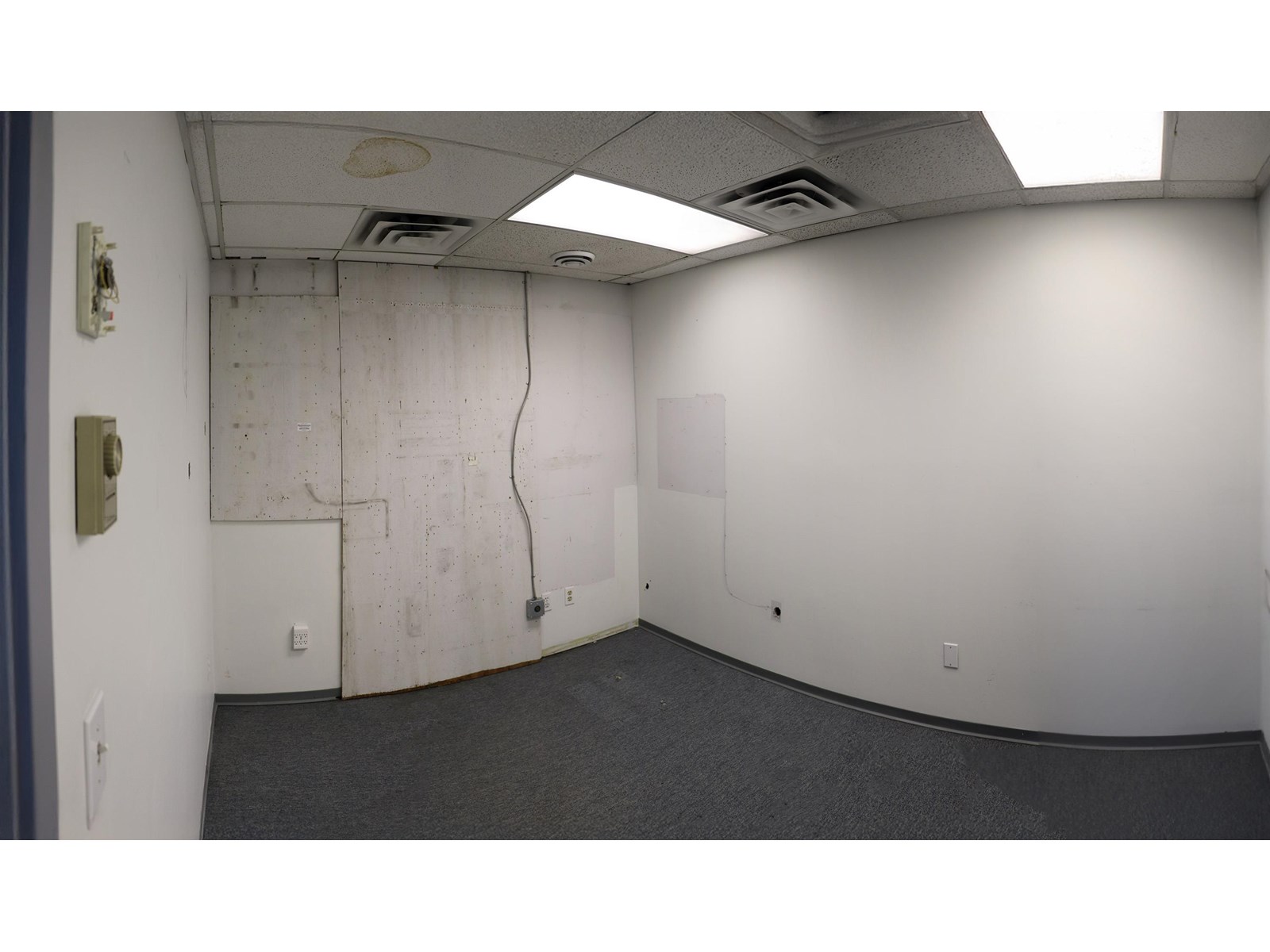 102 6554 176 Street Property Photo 12