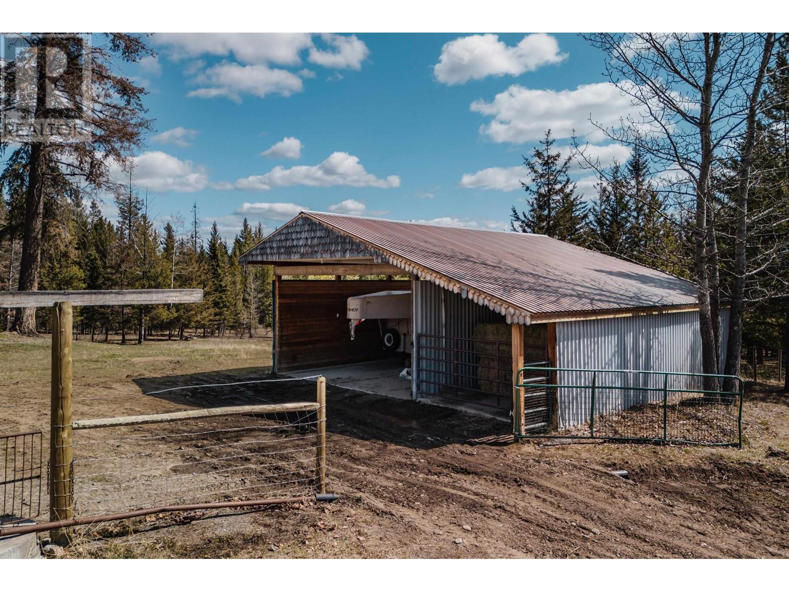 6691 S Cariboo 97 Highway Property Photo 14