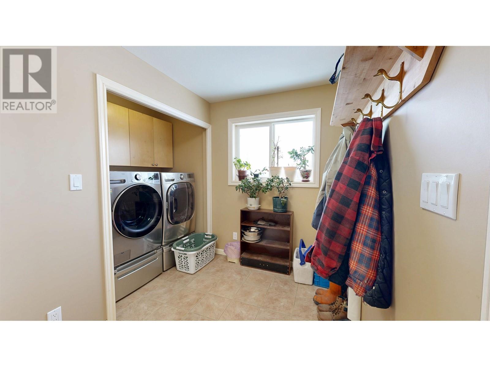 6691 S Cariboo 97 Highway Property Photo 31