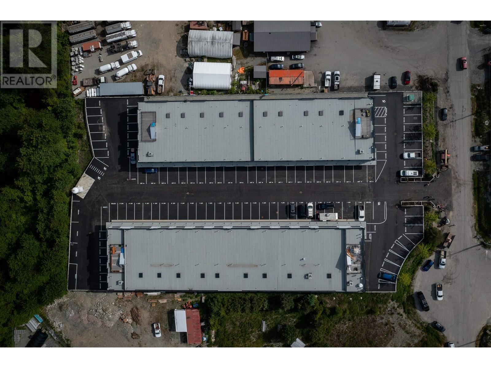 13 7342 Industrial Way Property Photo 35