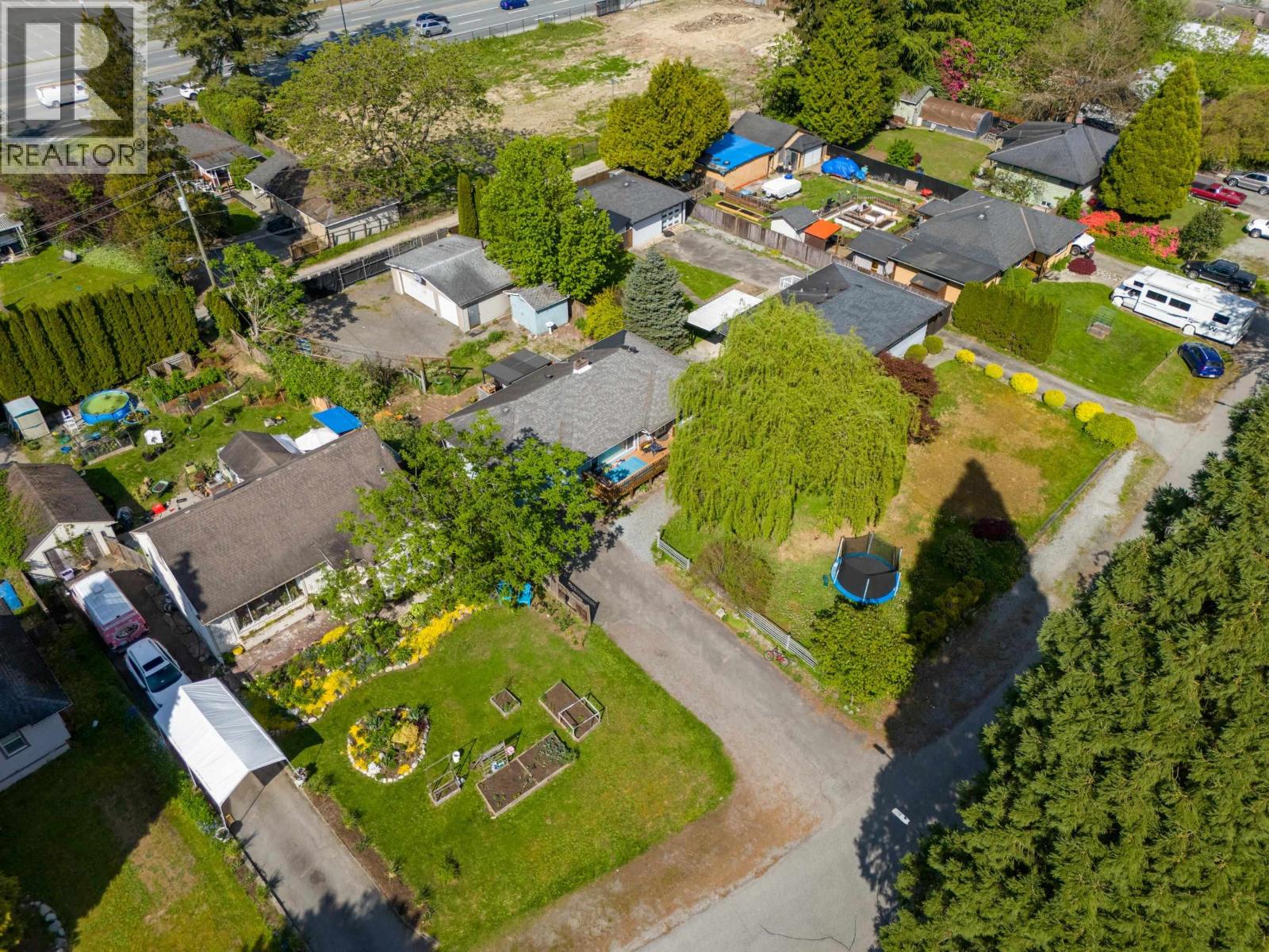 22127 Cliff Avenue Property Photo 8