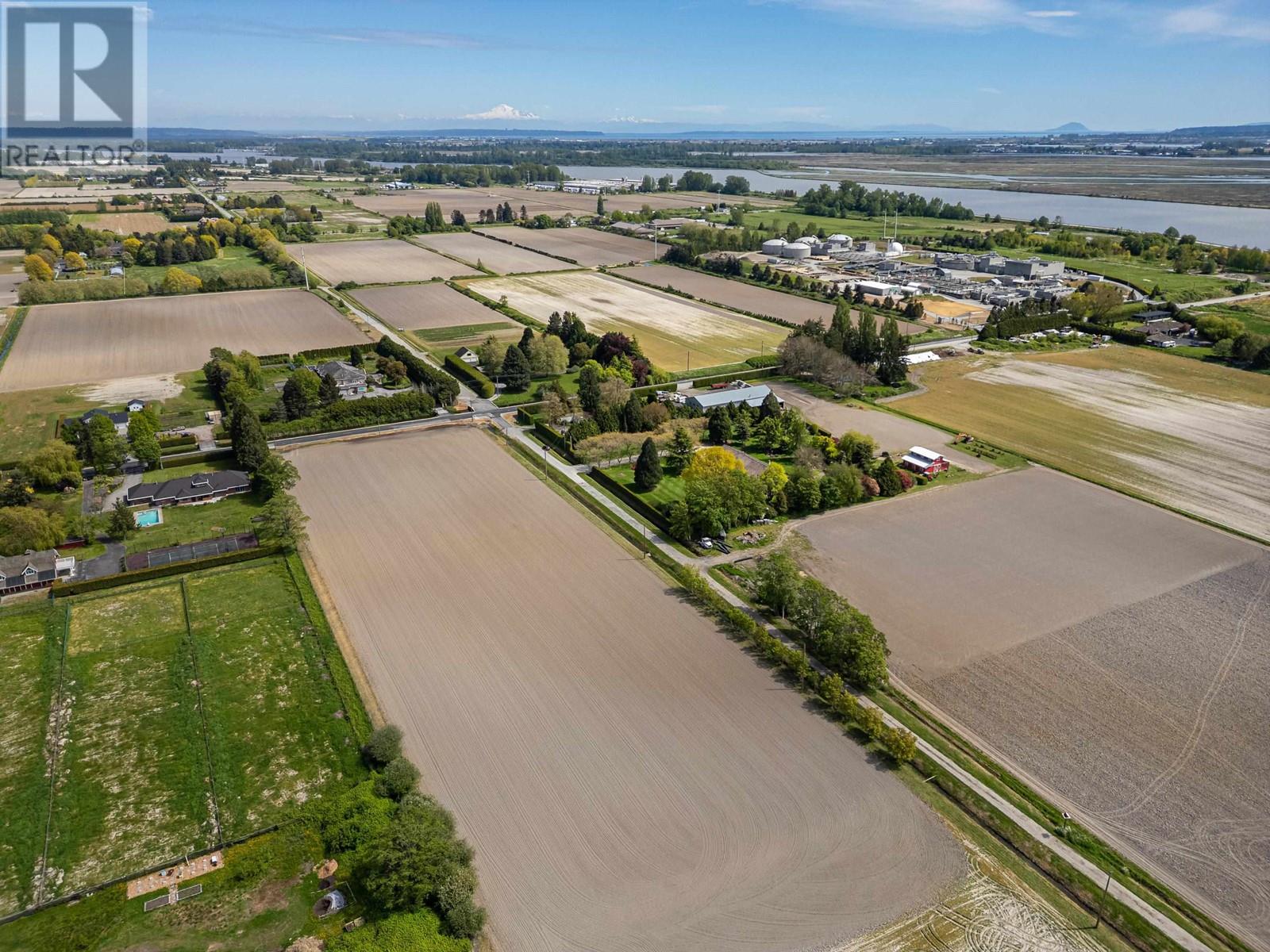 12811 Gilbert Road Property Photo 9