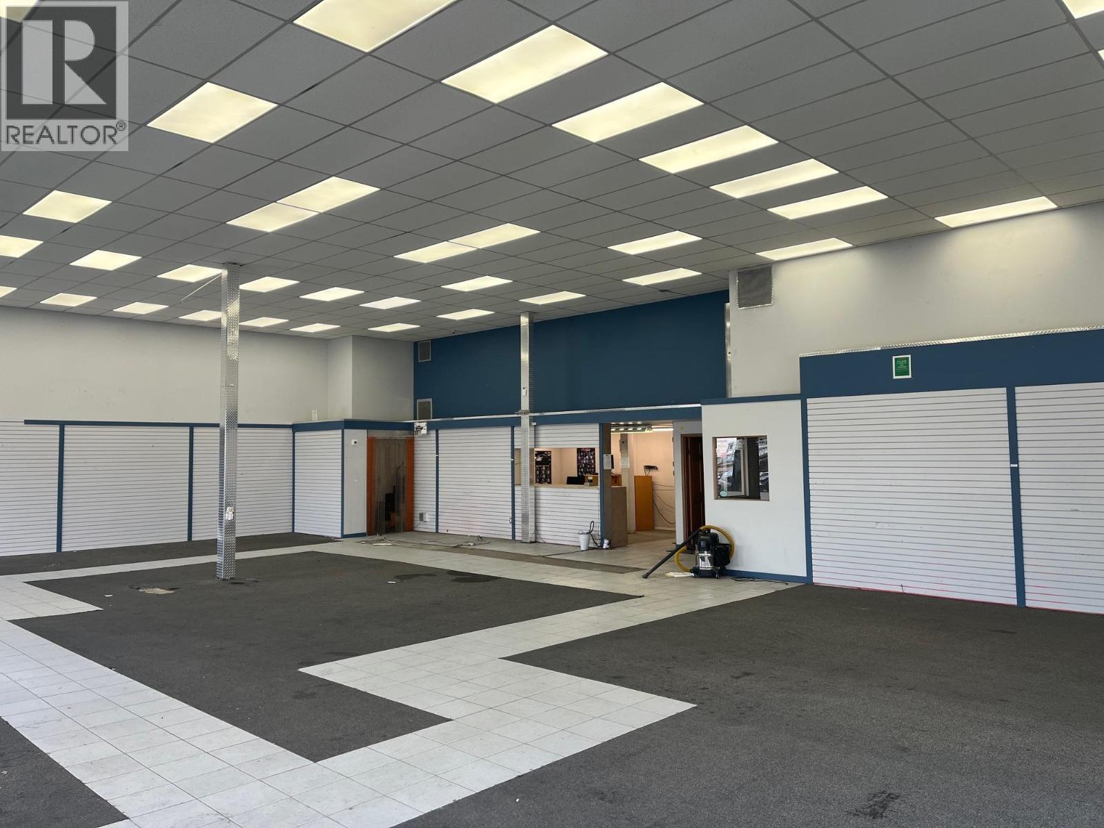 1594 Nicholson Street Property Photo 4