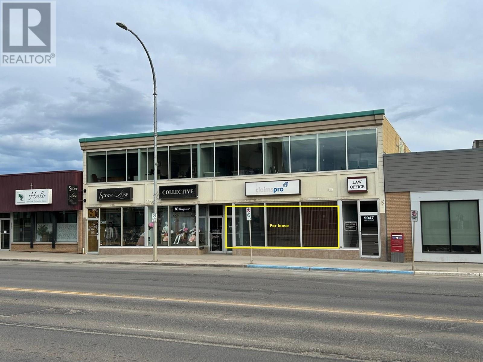 9943 100 AVENUE Property Photo 1