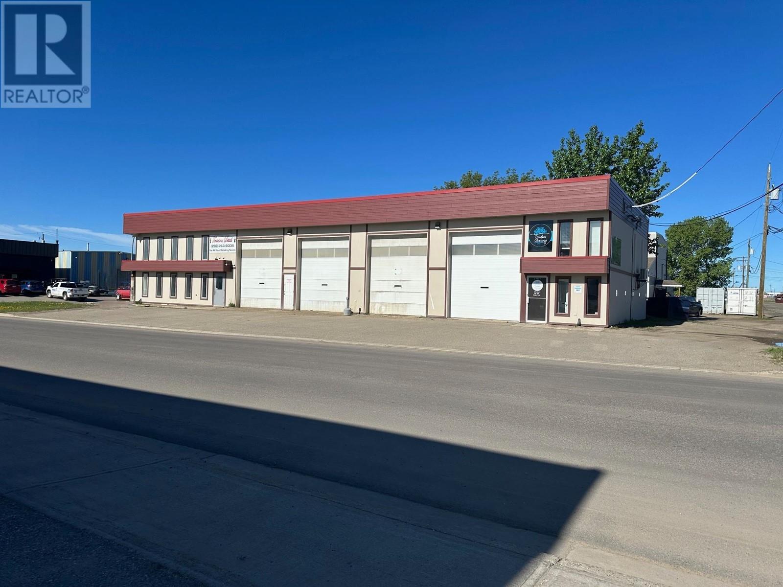 9504 102 STREET Property Photo 1