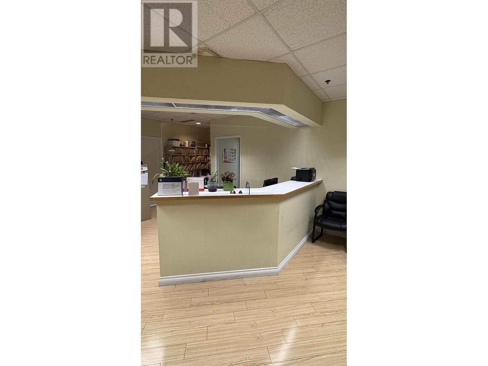 570 6091 Gilbert Road Property Photo 8