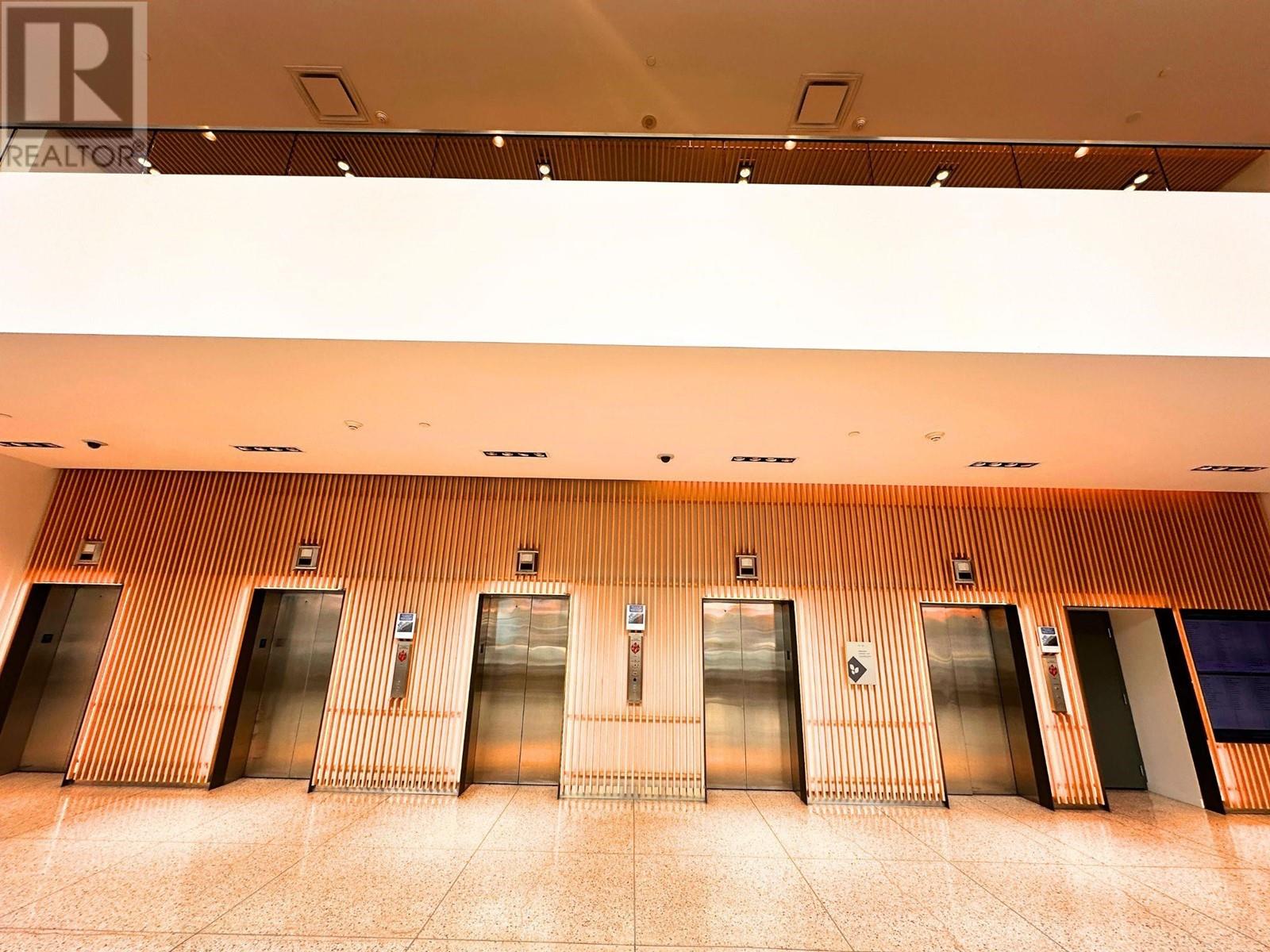 750 West Broadway #1407a Property Photo 11