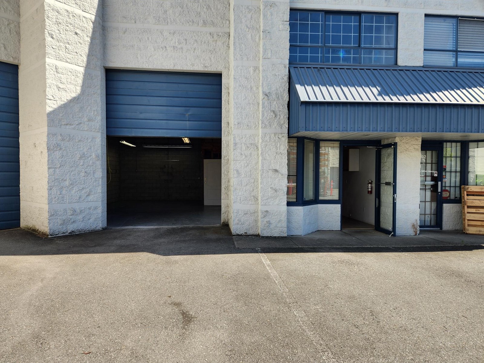 103 5967 206a Street Property Photo 1