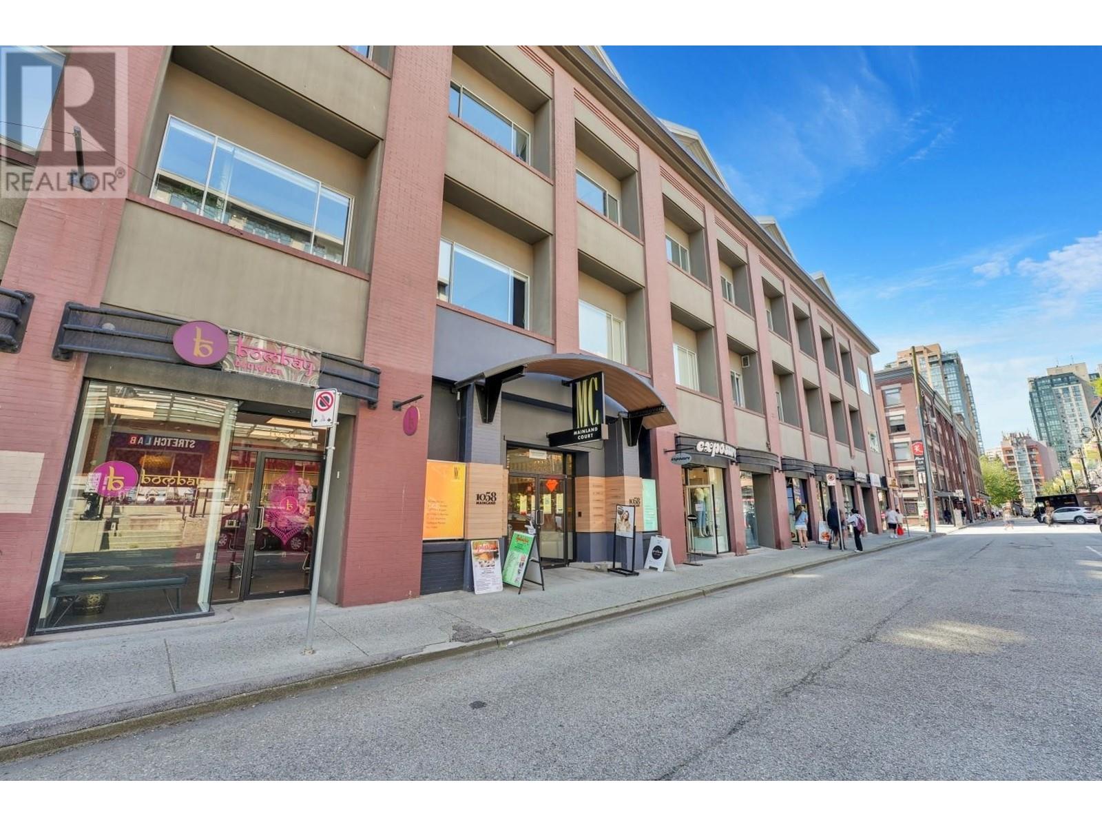 108 1058 Mainland Street Property Photo 2