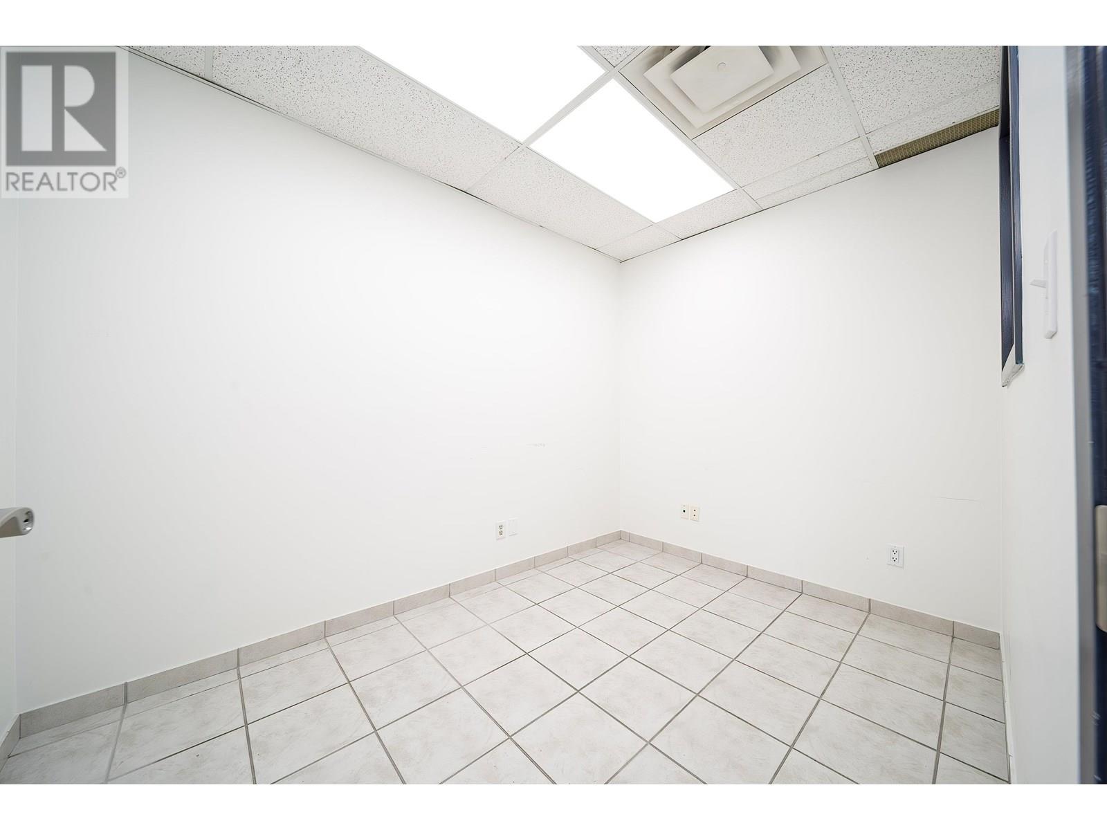 14 3871 North Fraser Way Property Photo 18