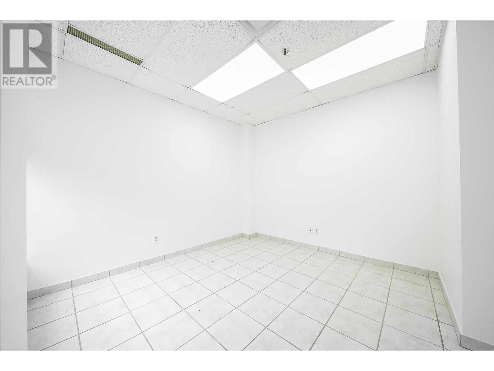14 3871 North Fraser Way Property Photo 19