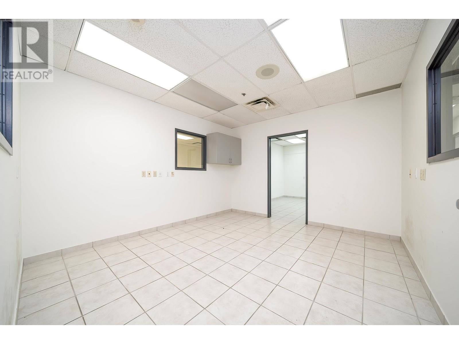 14 3871 North Fraser Way Property Photo 26
