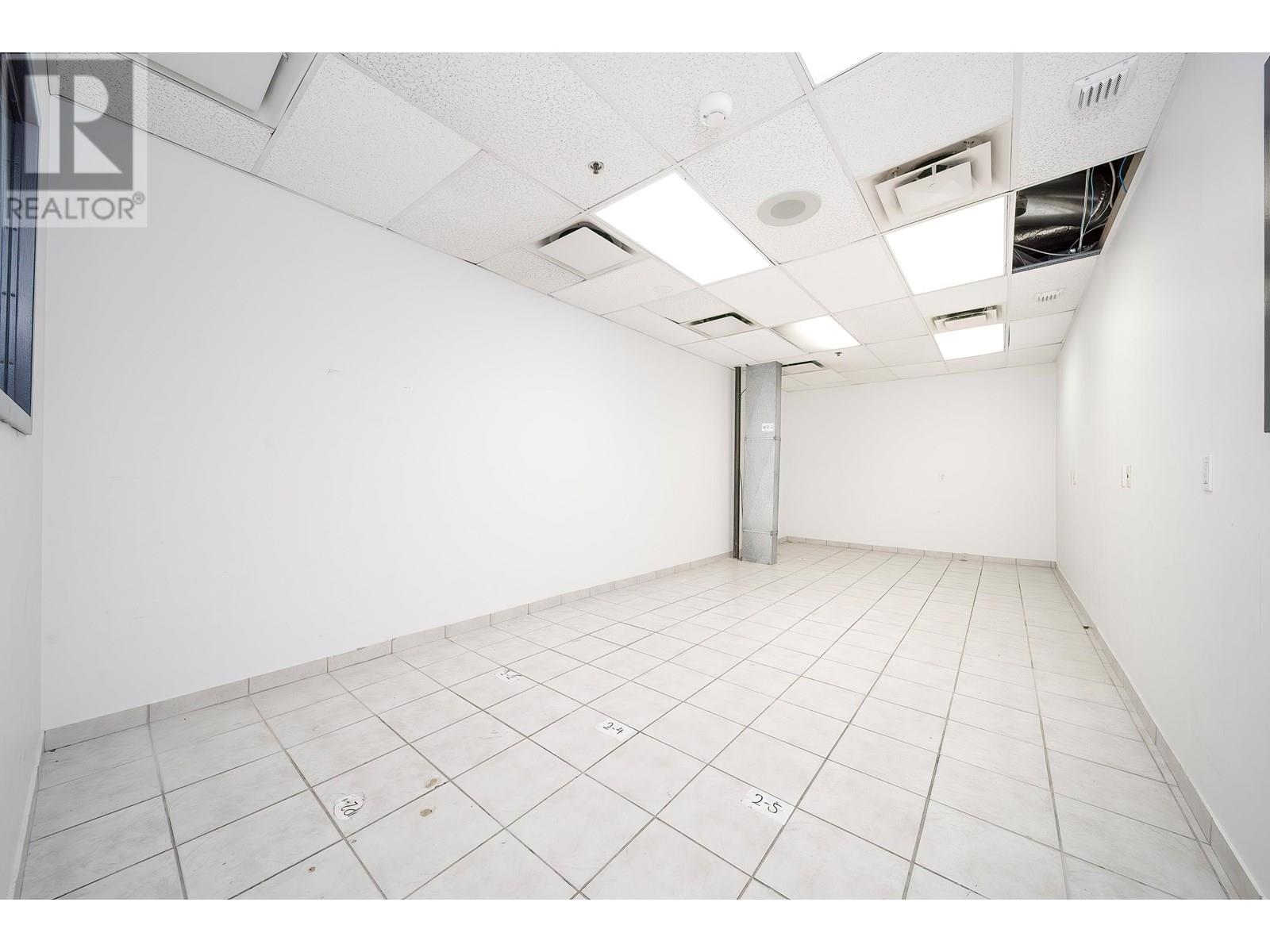 14 3871 North Fraser Way Property Photo 27