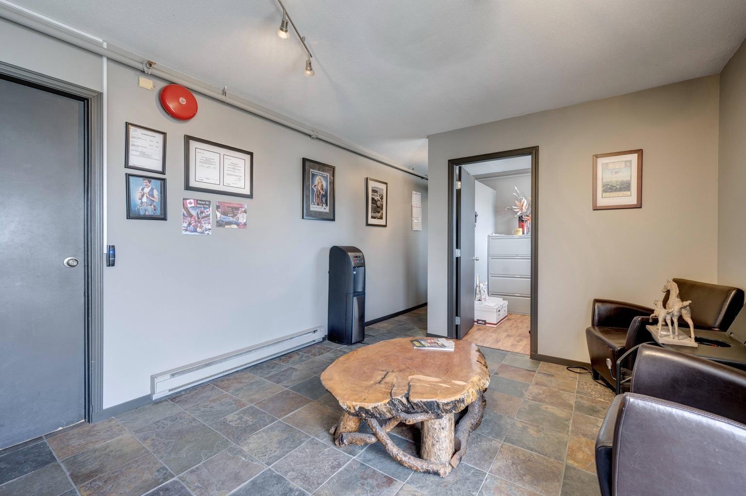 7 5385 216 Street Property Photo 15
