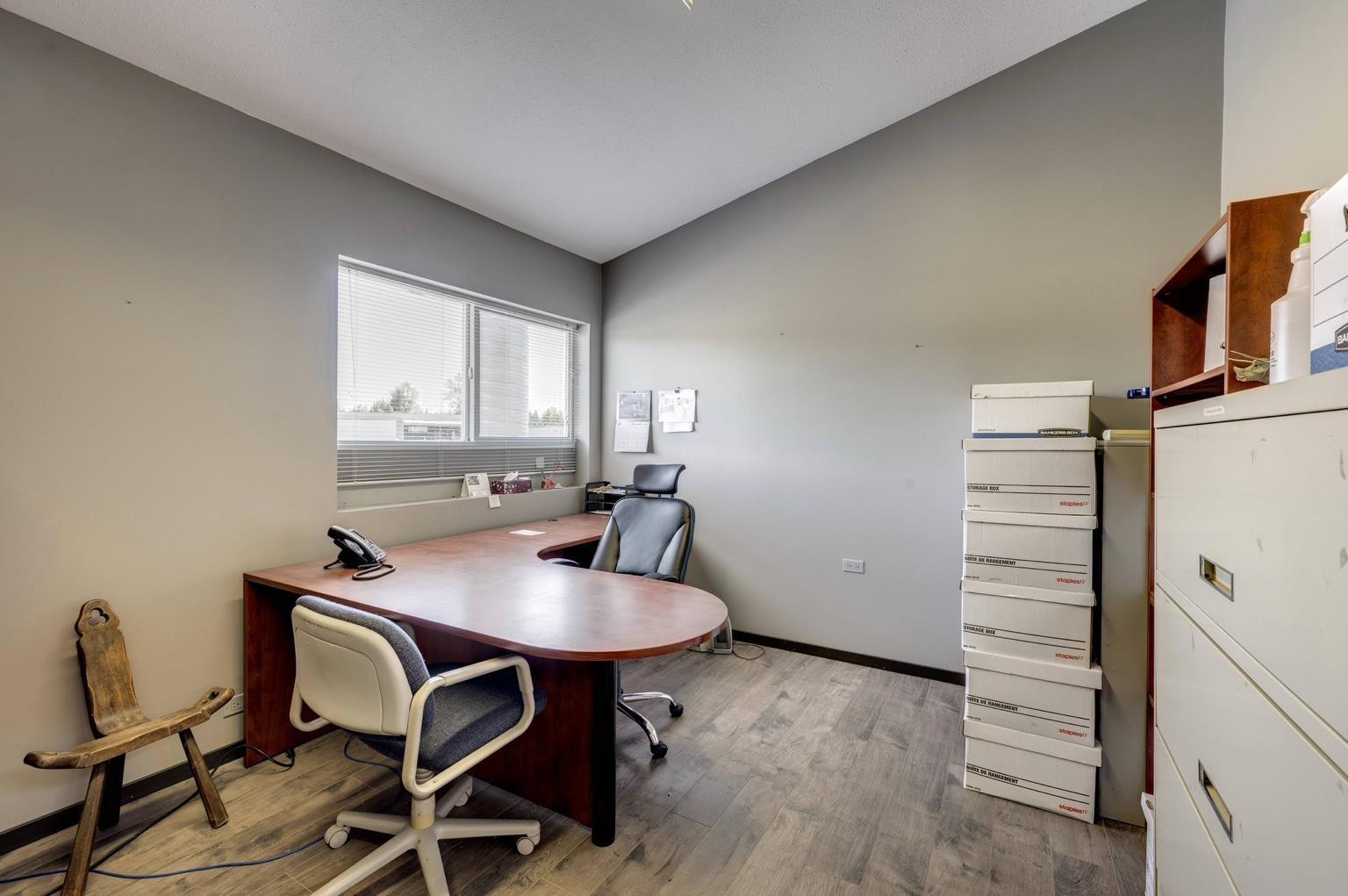 7 5385 216 Street Property Photo 22