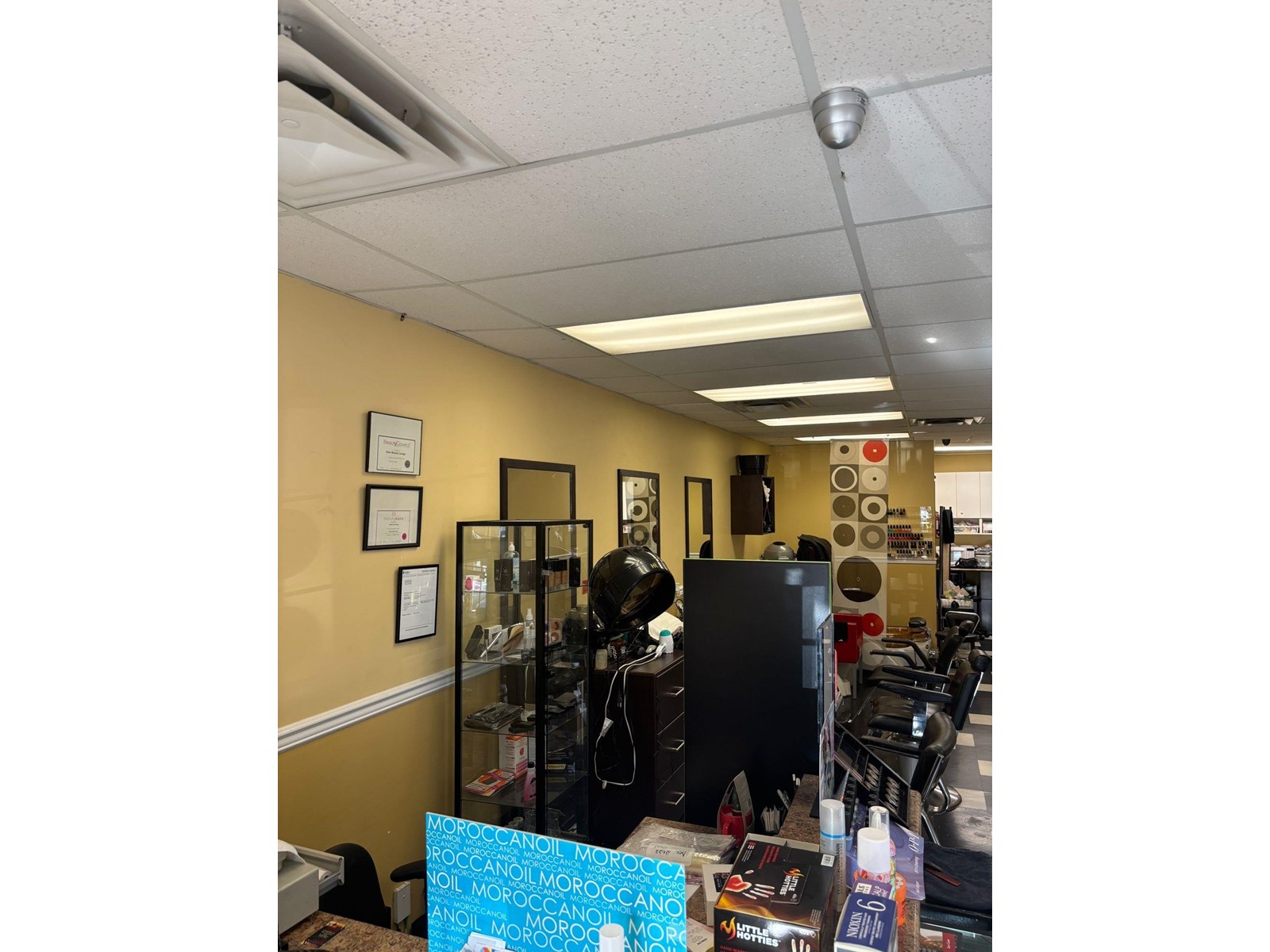 1384 Confidential Property Photo 1