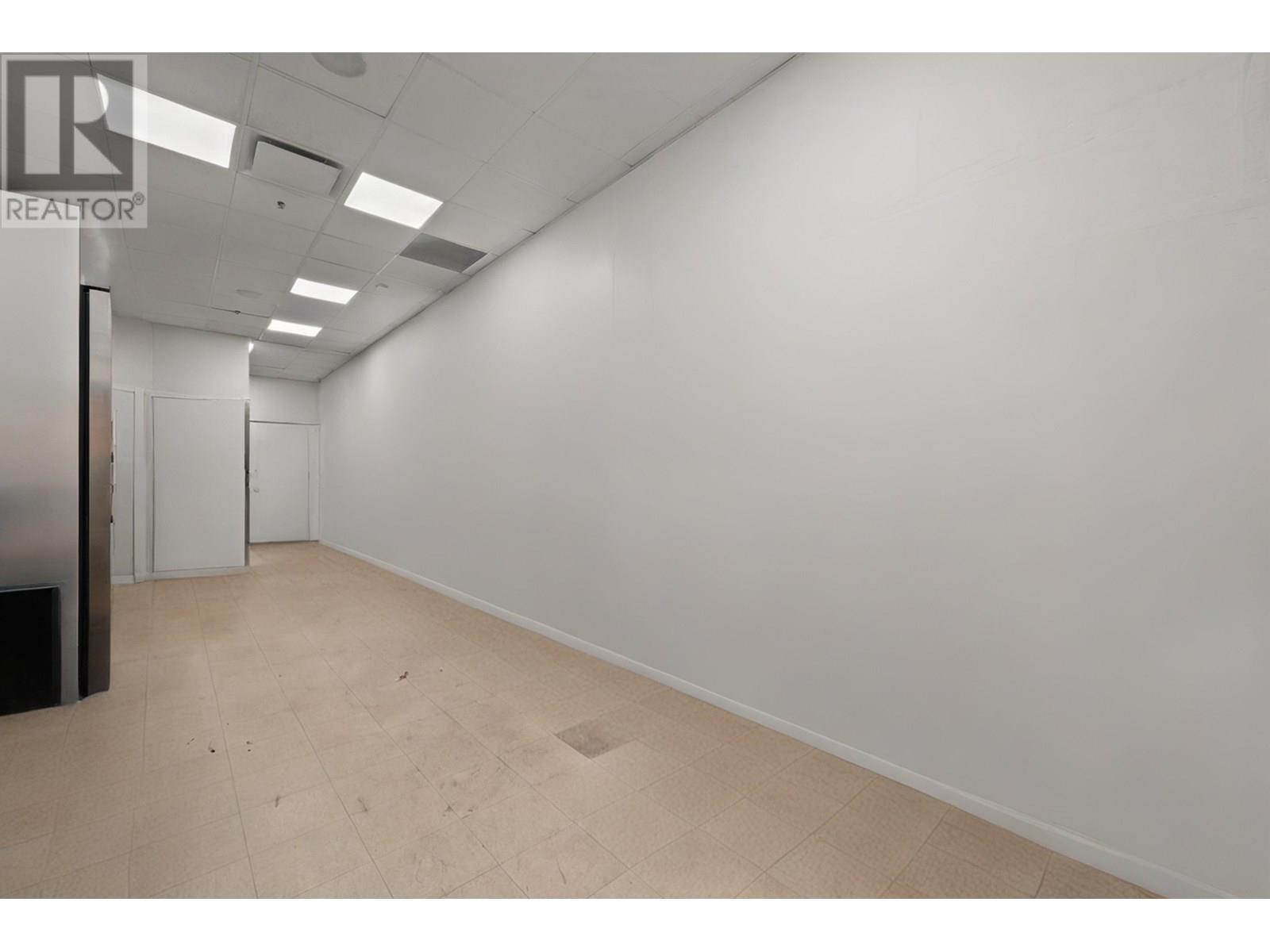 2813-2815-2817 W Broadway Property Photo 29