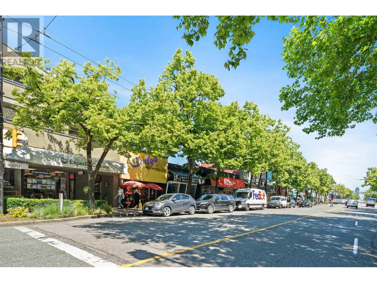 2871-2873 W Broadway Property Photo 27