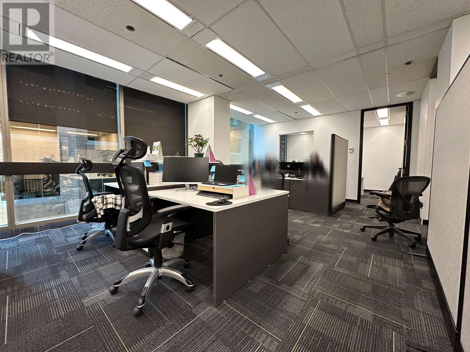 460 1140 W Pender Street Property Photo 1