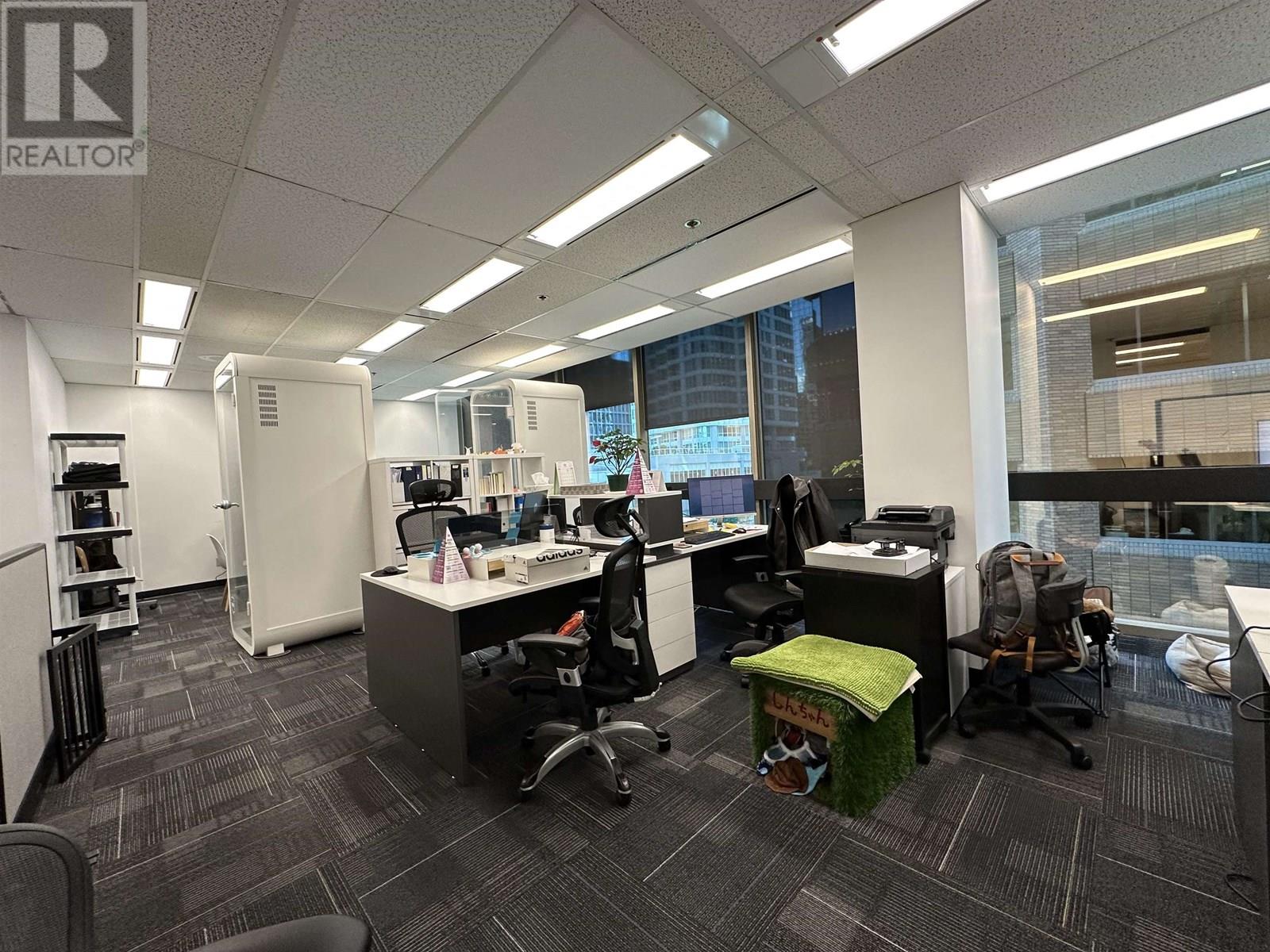 460 1140 W Pender Street Property Photo 2