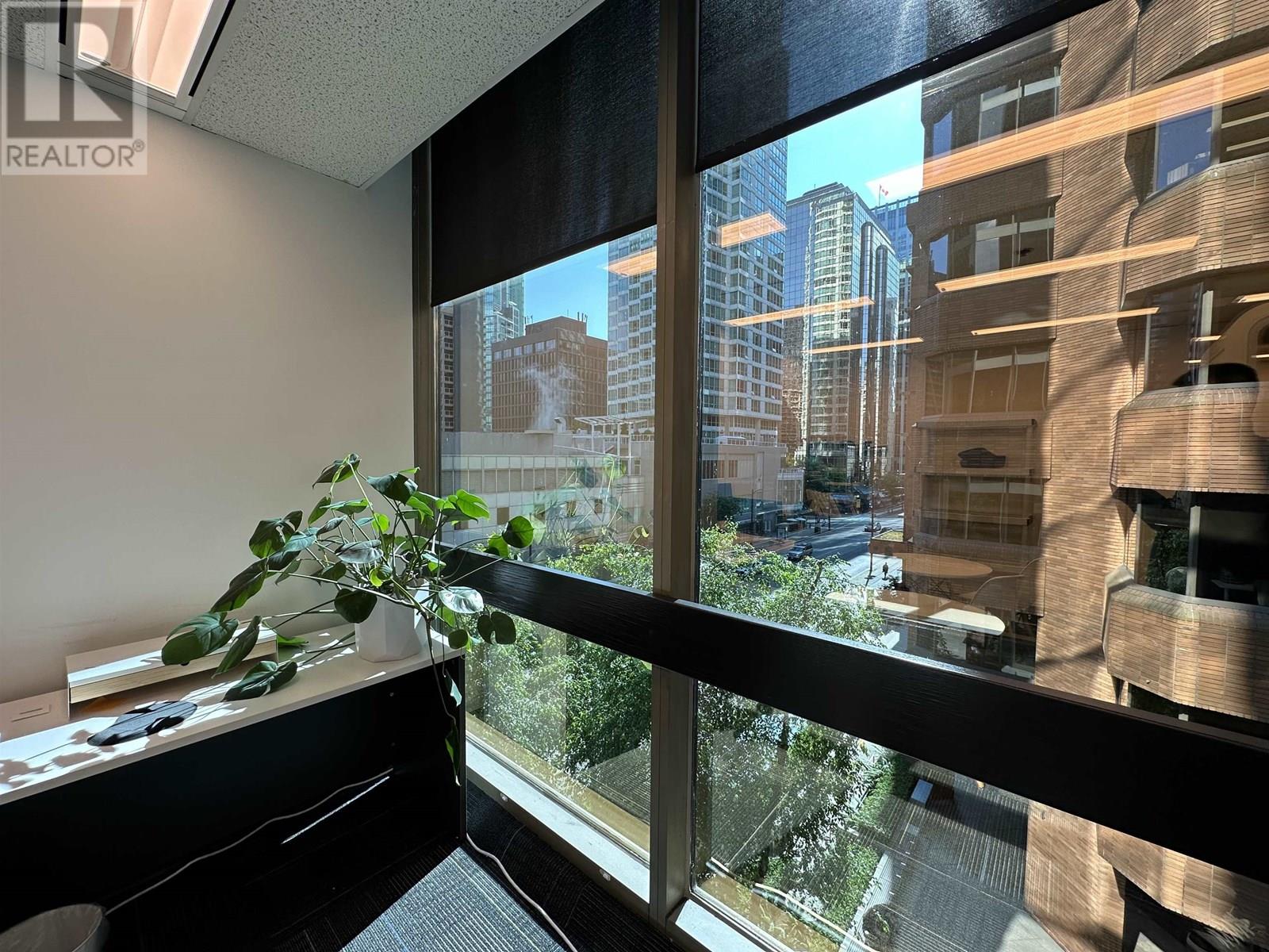 460 1140 W Pender Street Property Photo 7