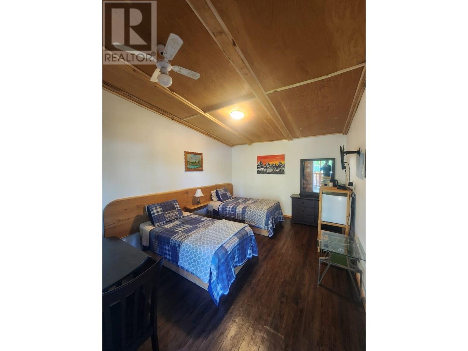 40265 37 Highway Property Photo 8