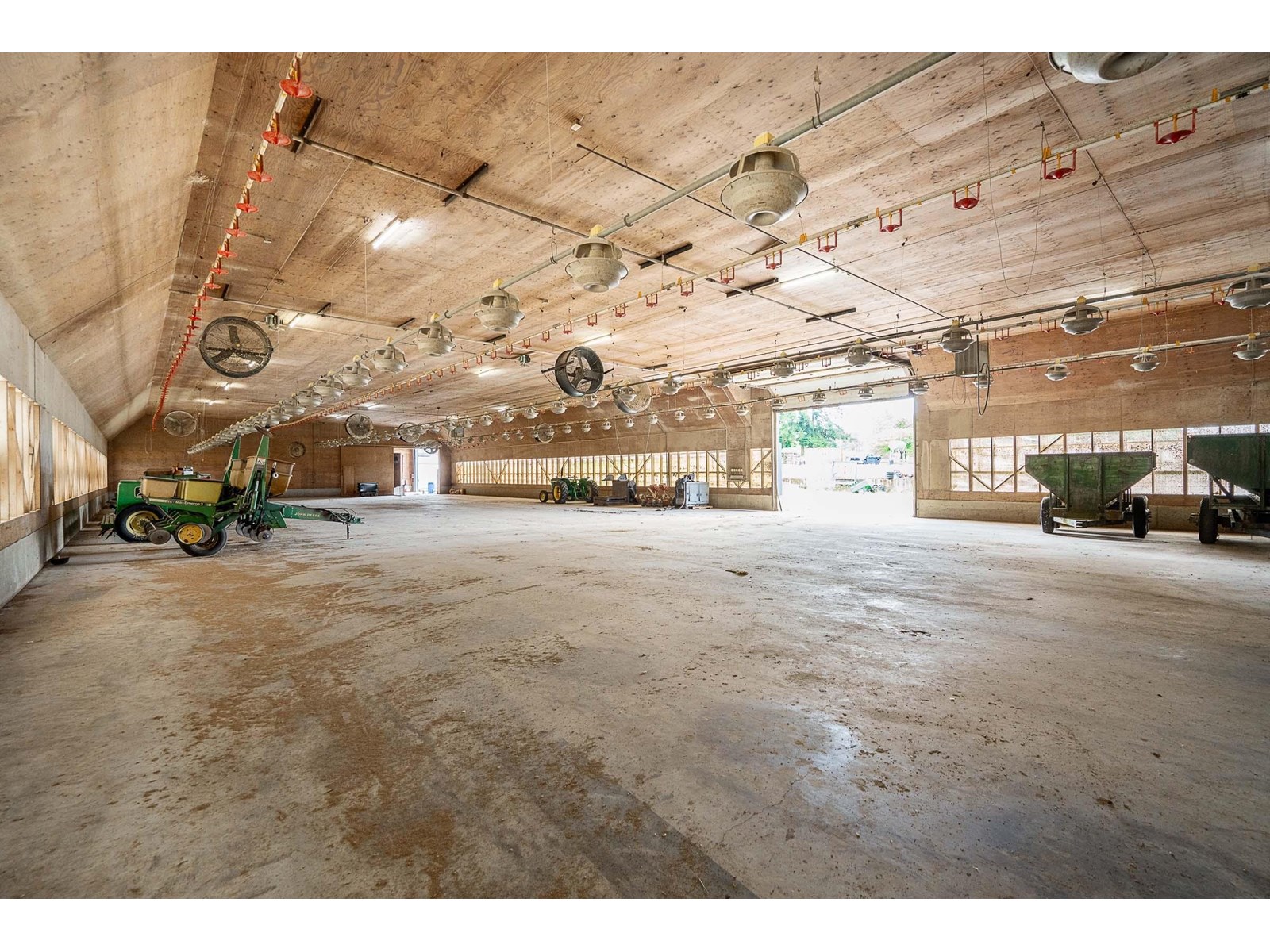 5948 156 Street Property Photo 3