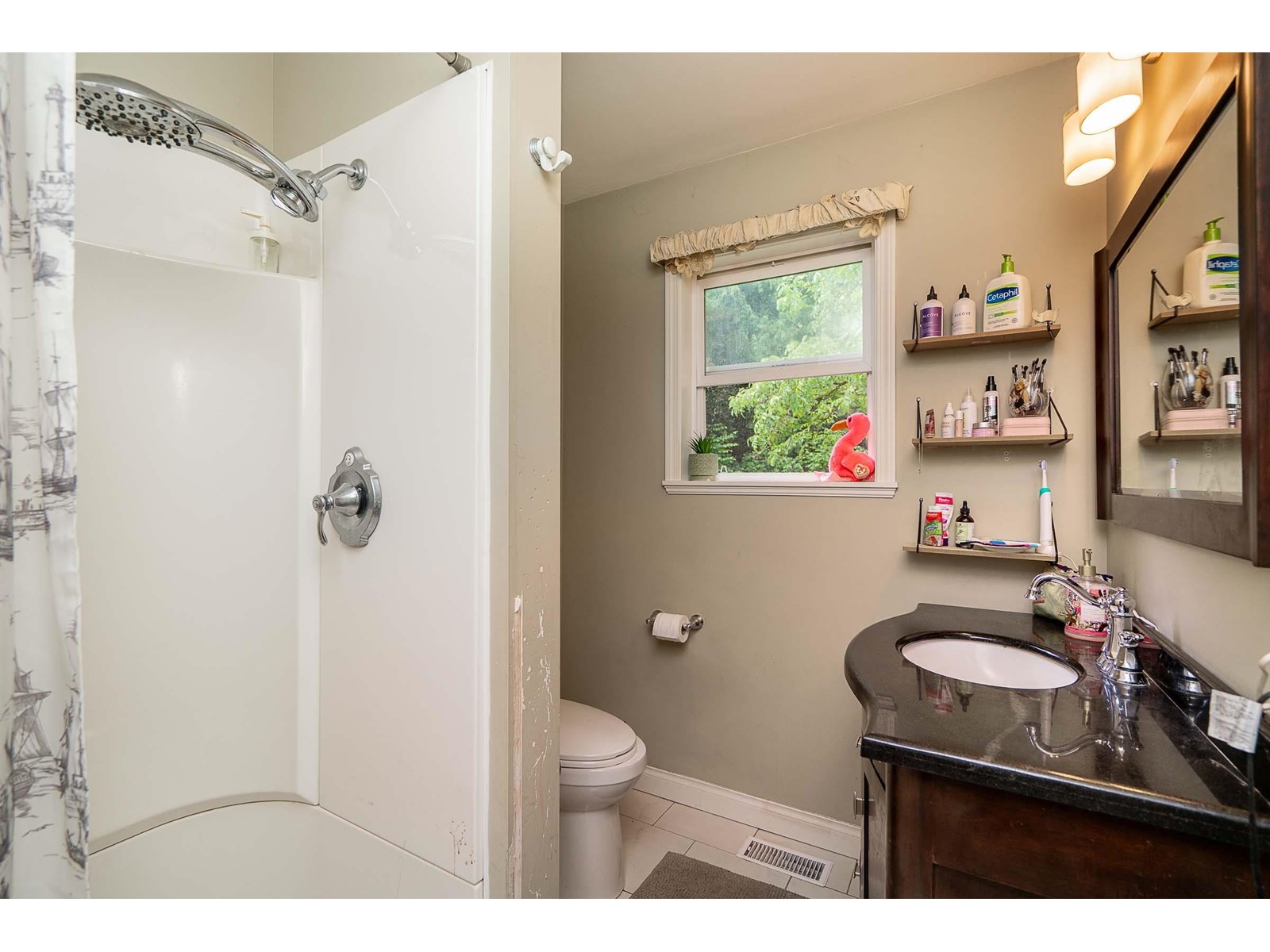 5948 156 Street Property Photo 16