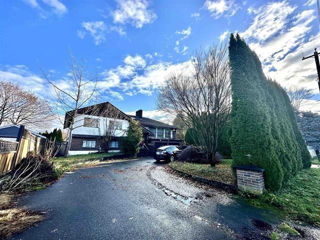 8742 Broadway Street, Chilliwack Proper South Property Photo 2