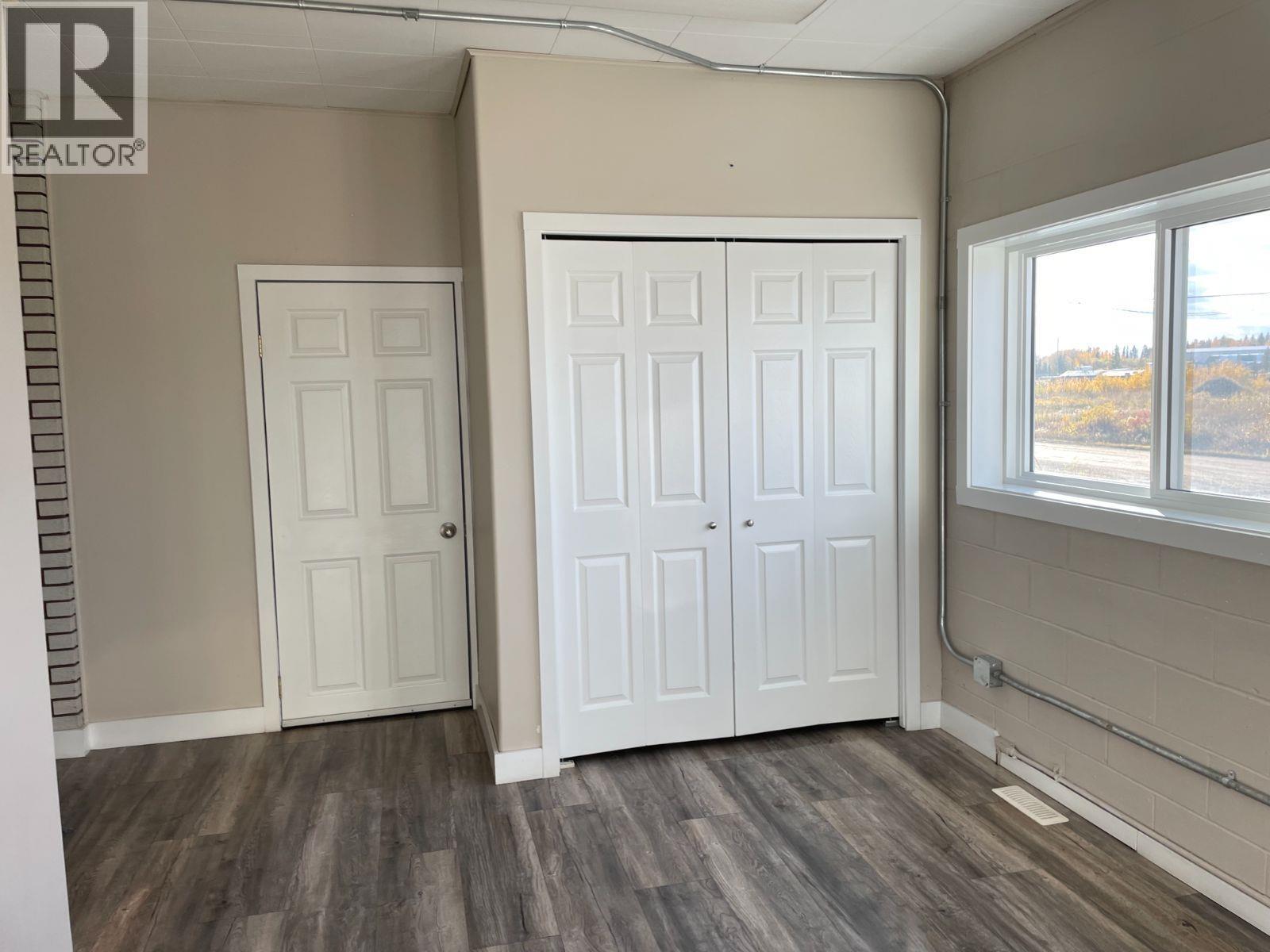 10415-10493 Alder Road Property Photo 12