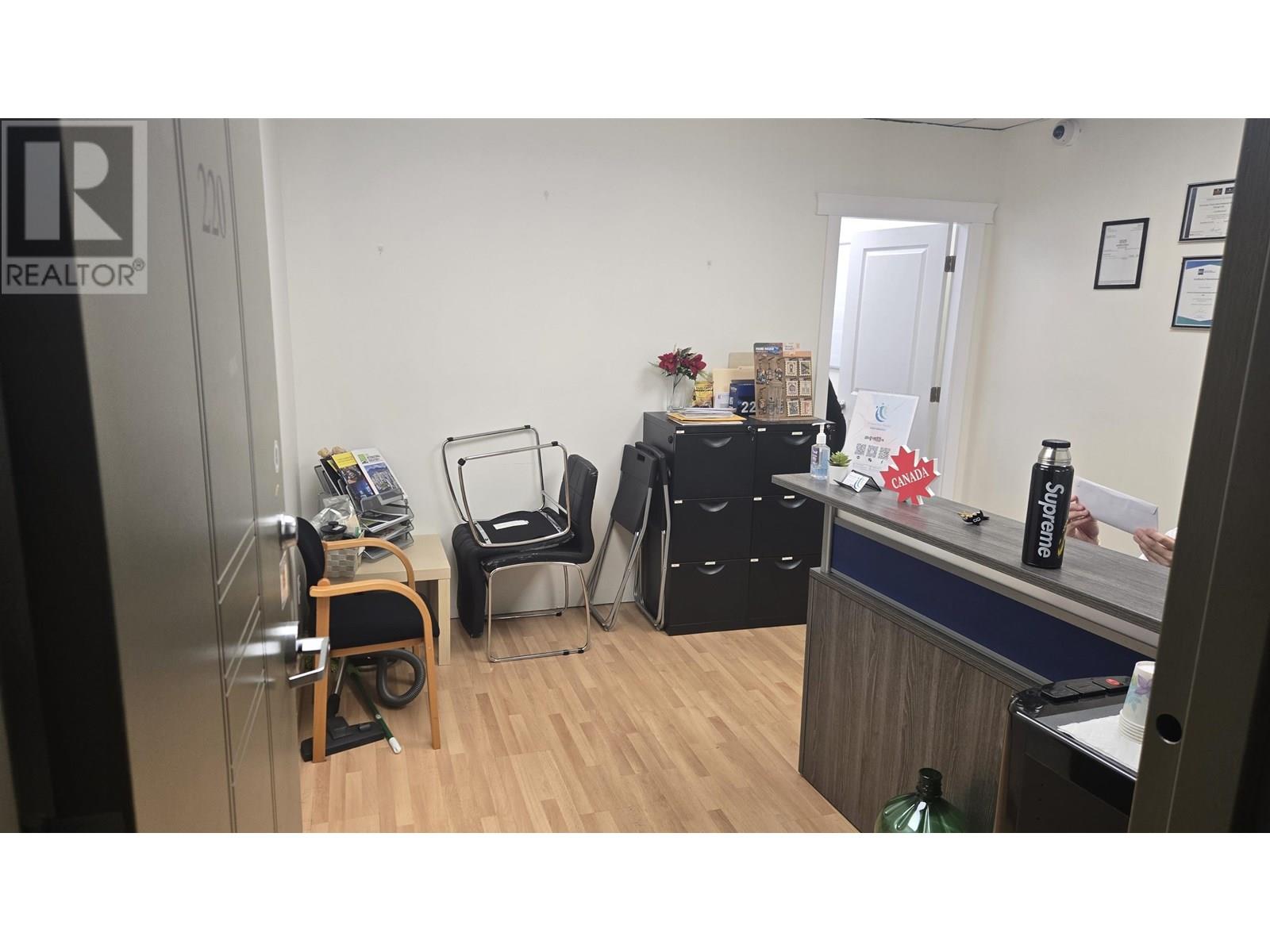 220 515 W PENDER STREET Property Photo 1