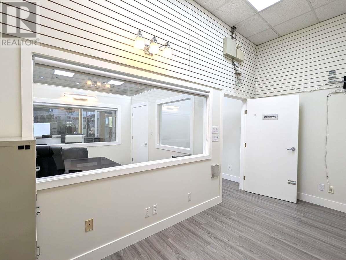 1270 4380 No. 3 Road Property Photo 16