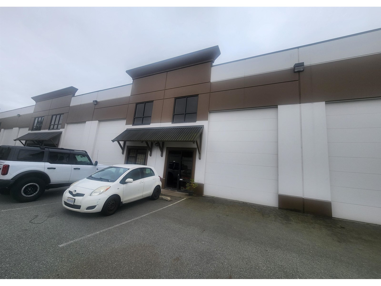 205 7261 River Place Property Photo 2