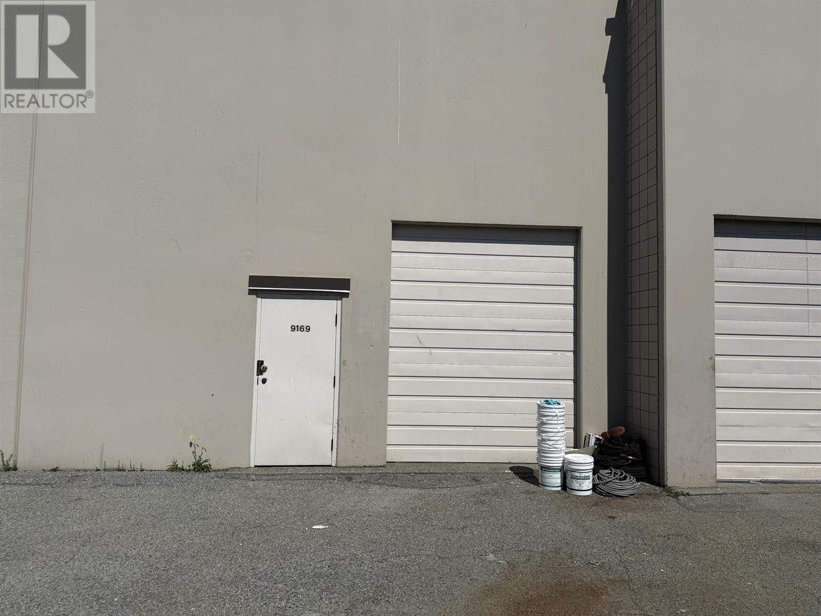 9169 Shaughnessy Street Property Photo 4