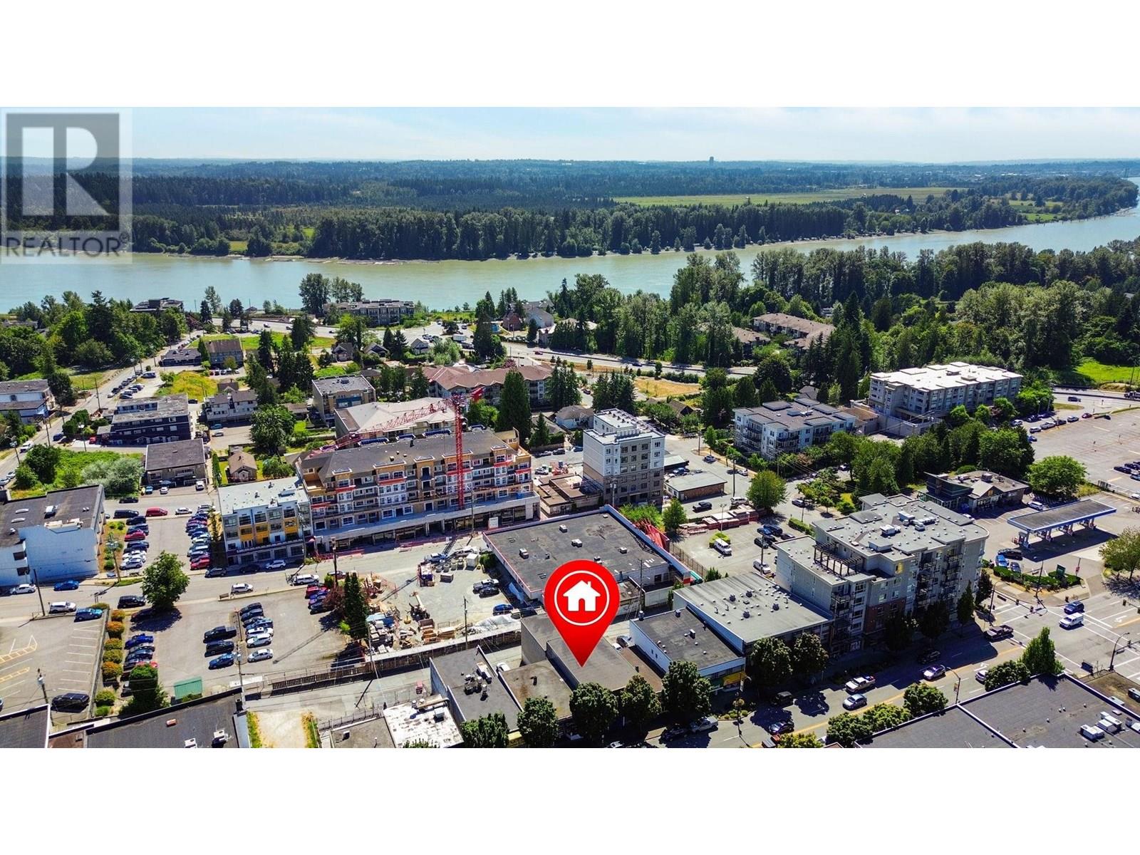 Upper 22344 Lougheed Highway Property Photo 4