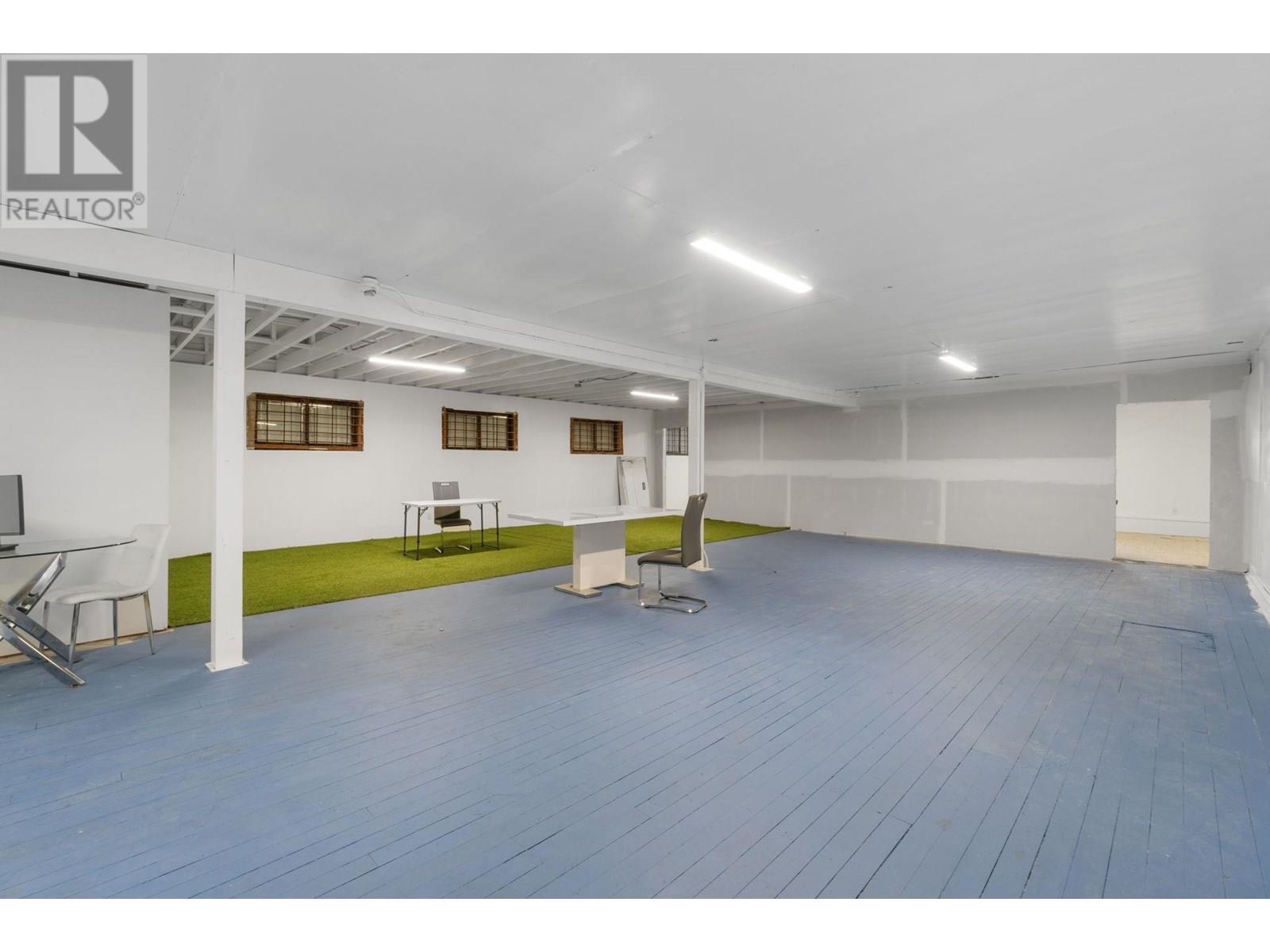Upper 22344 Lougheed Highway Property Photo 19