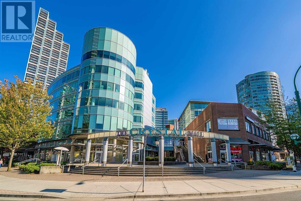 2820 4500 Kingsway Property Photo 2