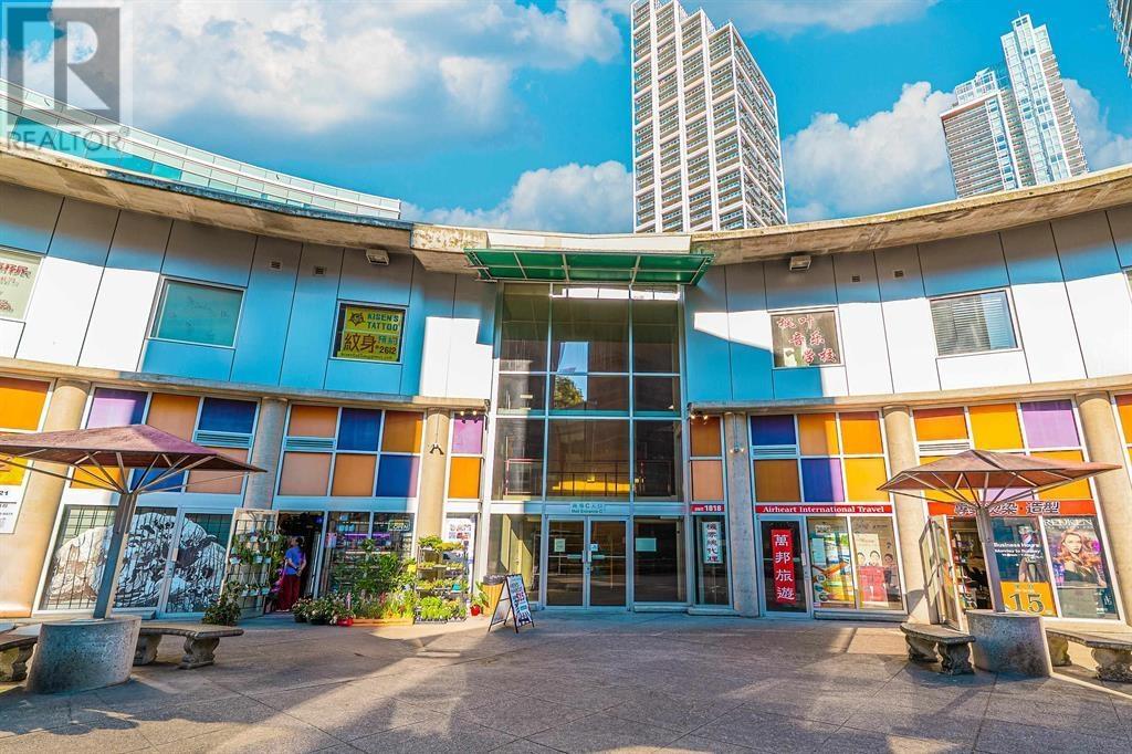 2820 4500 Kingsway Property Photo 6