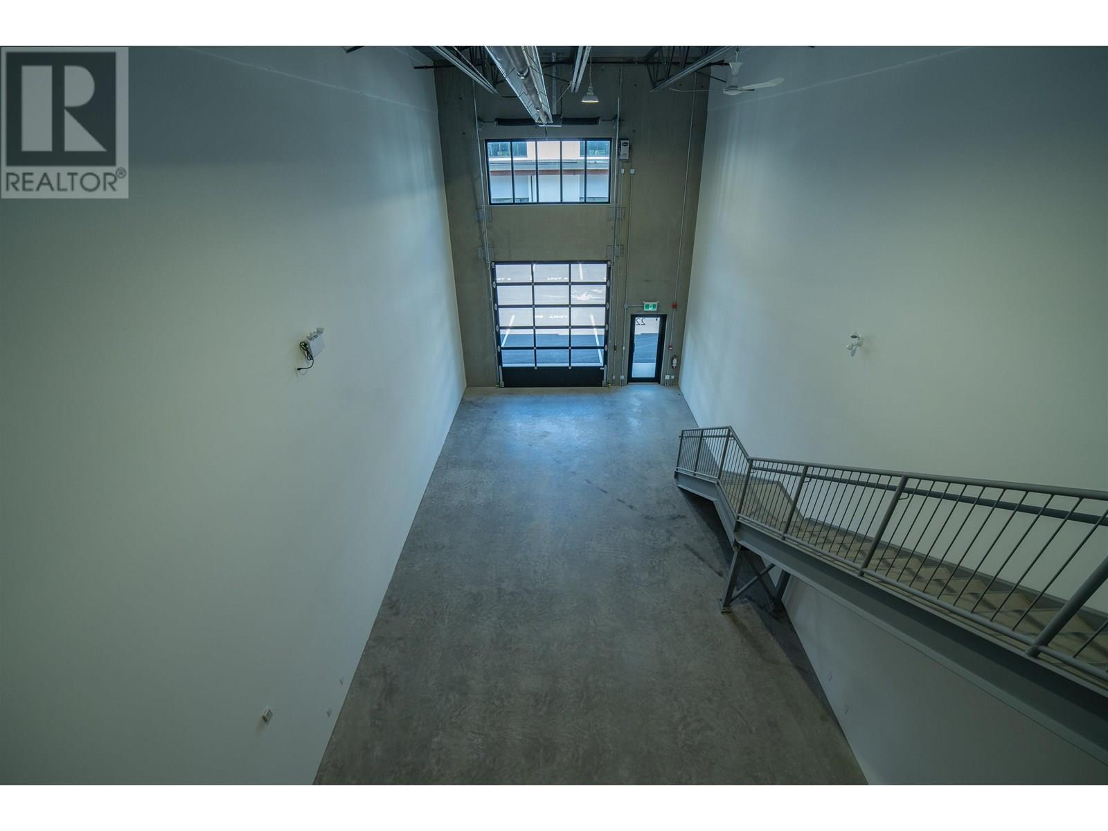 17 7342 Industrial Way Property Photo 19