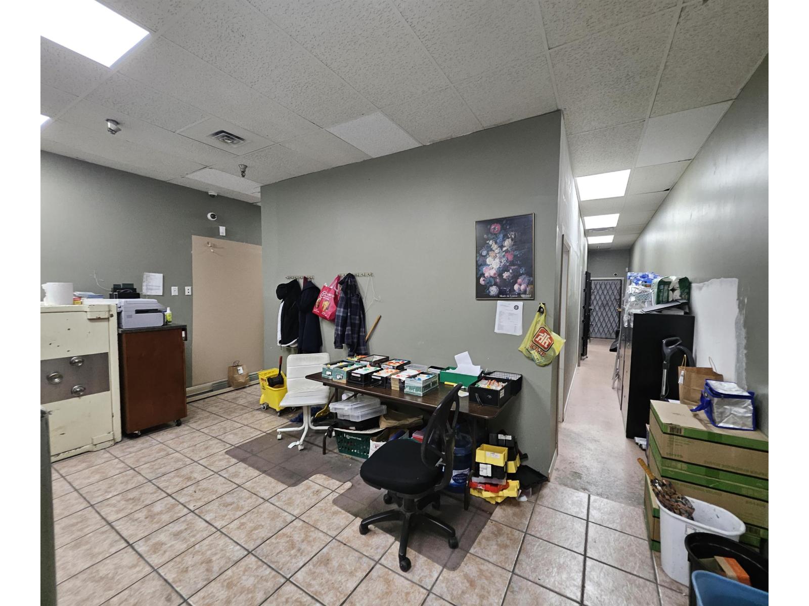 15223 Russell Avenue Property Photo 7