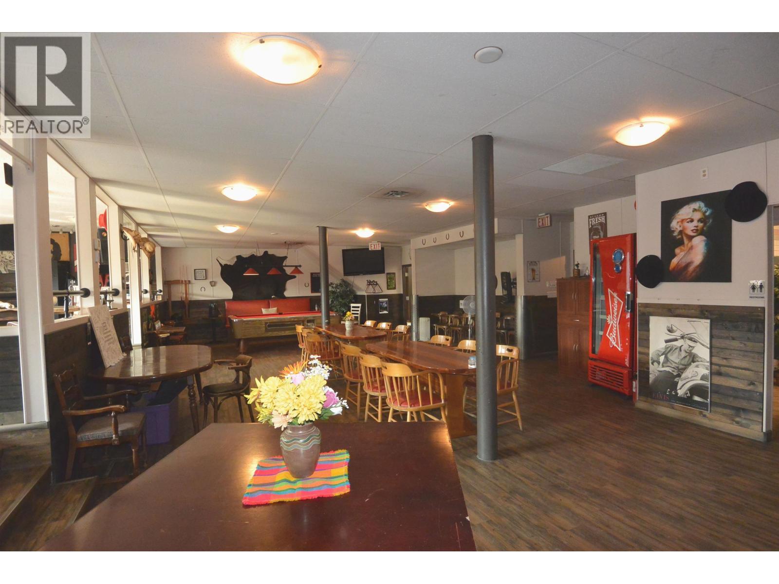 1709 Riverside Street Property Photo 10