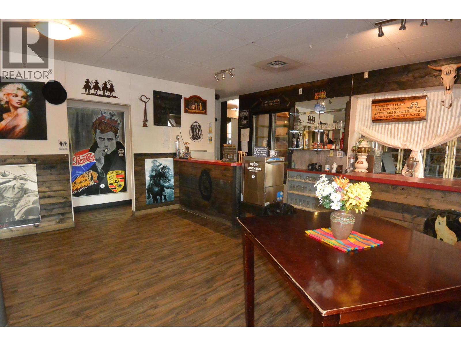 1709 Riverside Street Property Photo 17
