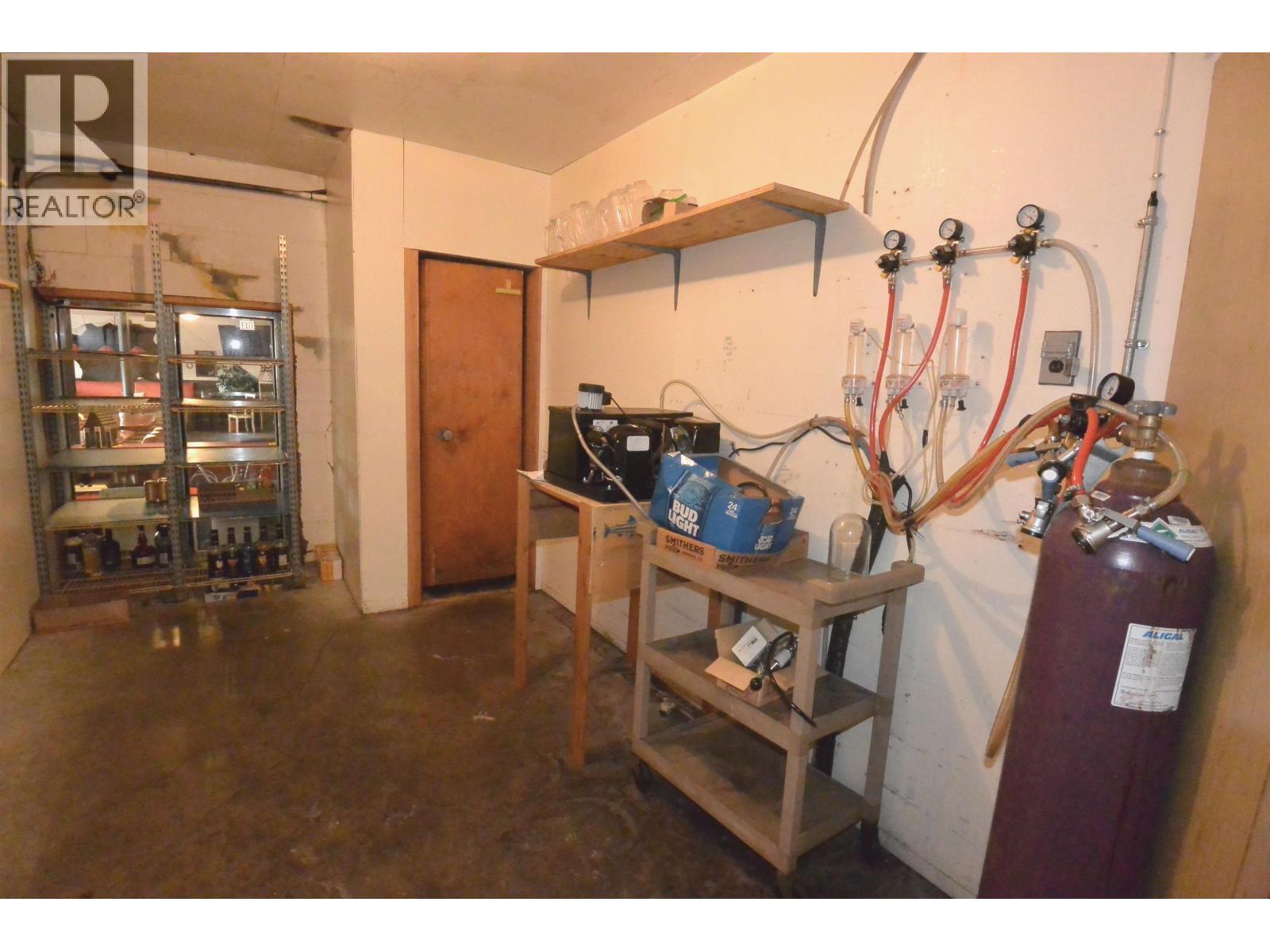 1709 Riverside Street Property Photo 24