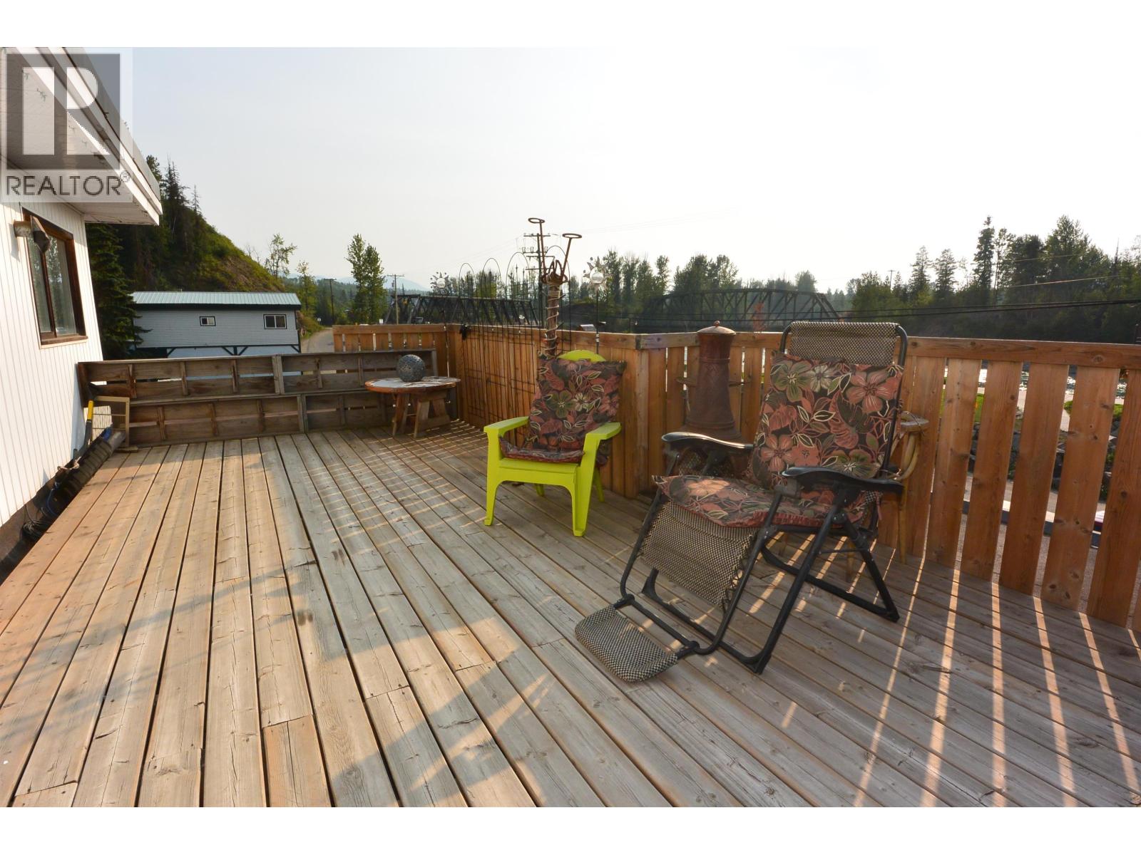 1709 Riverside Street Property Photo 28